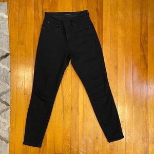 Lucky Brand Bridgette Skinny Jeans in black, size 6/28